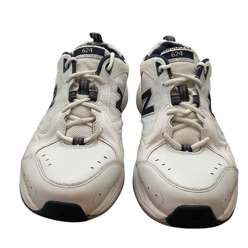 New Balance 624 White and Navy Sneakers‎ 13EE